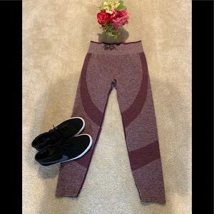 PINK LEGGINGS NWOT🔥🖤❤️